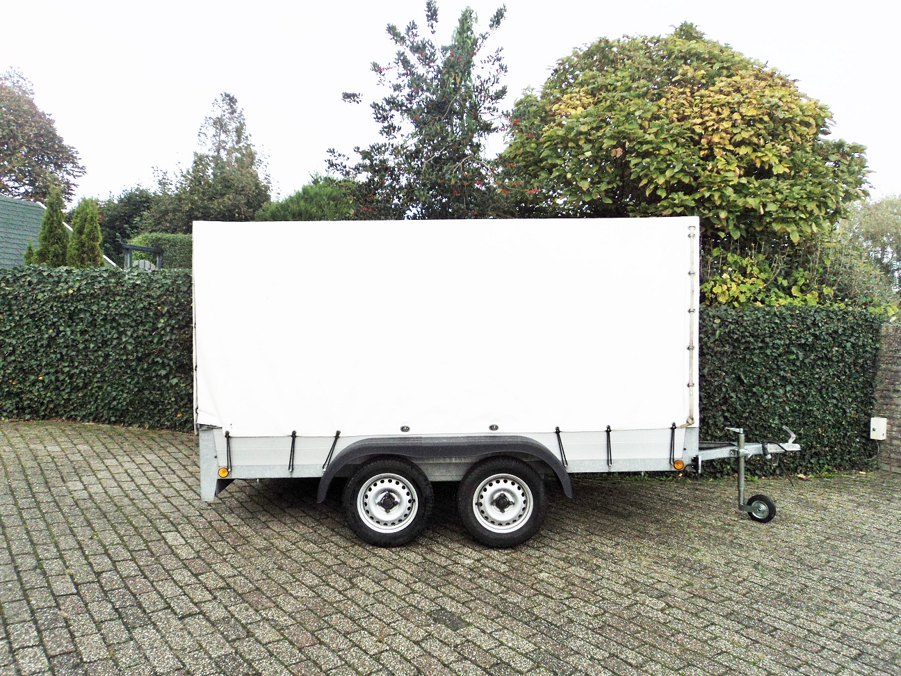 Aanhangwagen | Autoverhuur D. Spek